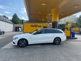 Mercedes-Benz E 300 de Autom. - - Mercedes-Benz E 300 Hybrid (Diesel/Elektro): Limousine