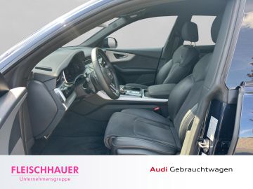 Audi Q8 - 7