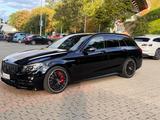 Mercedes-Benz C 63 AMG Mercedes-AMG C 63 T S Mercedes-AMG S - Mercedes-Benz C 63 AMG aus 2019