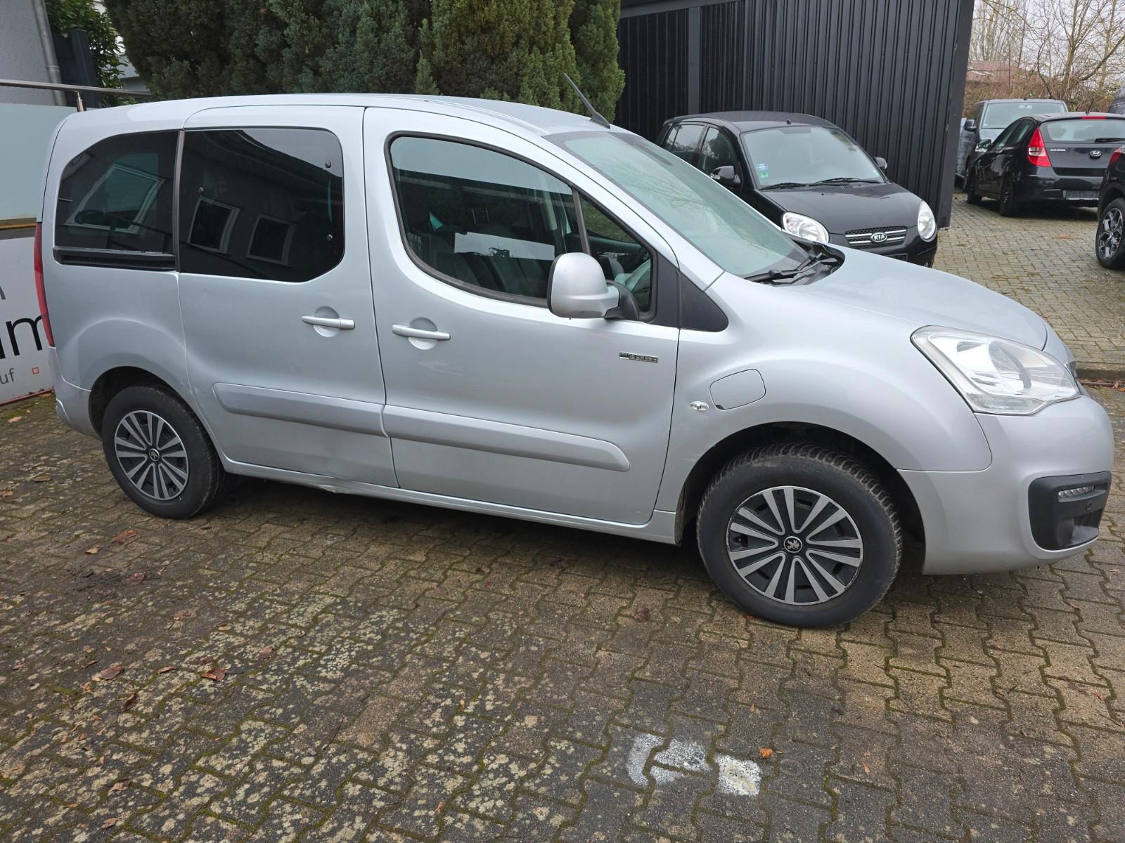 Peugeot Partner Tepee FULL Electic*Kamera*Navi*84,4% SOH