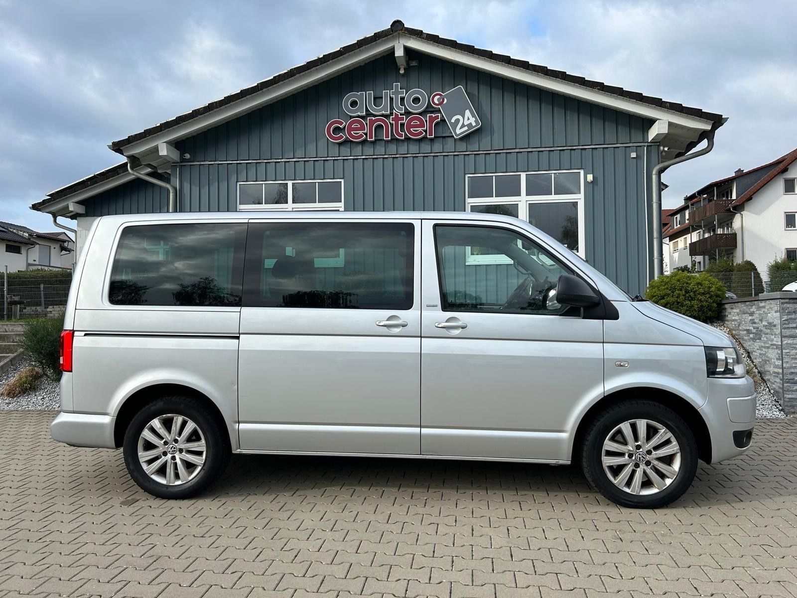 Fahrzeugabbildung Volkswagen T5 Multivan 2.0 TDI Match°Standheizung