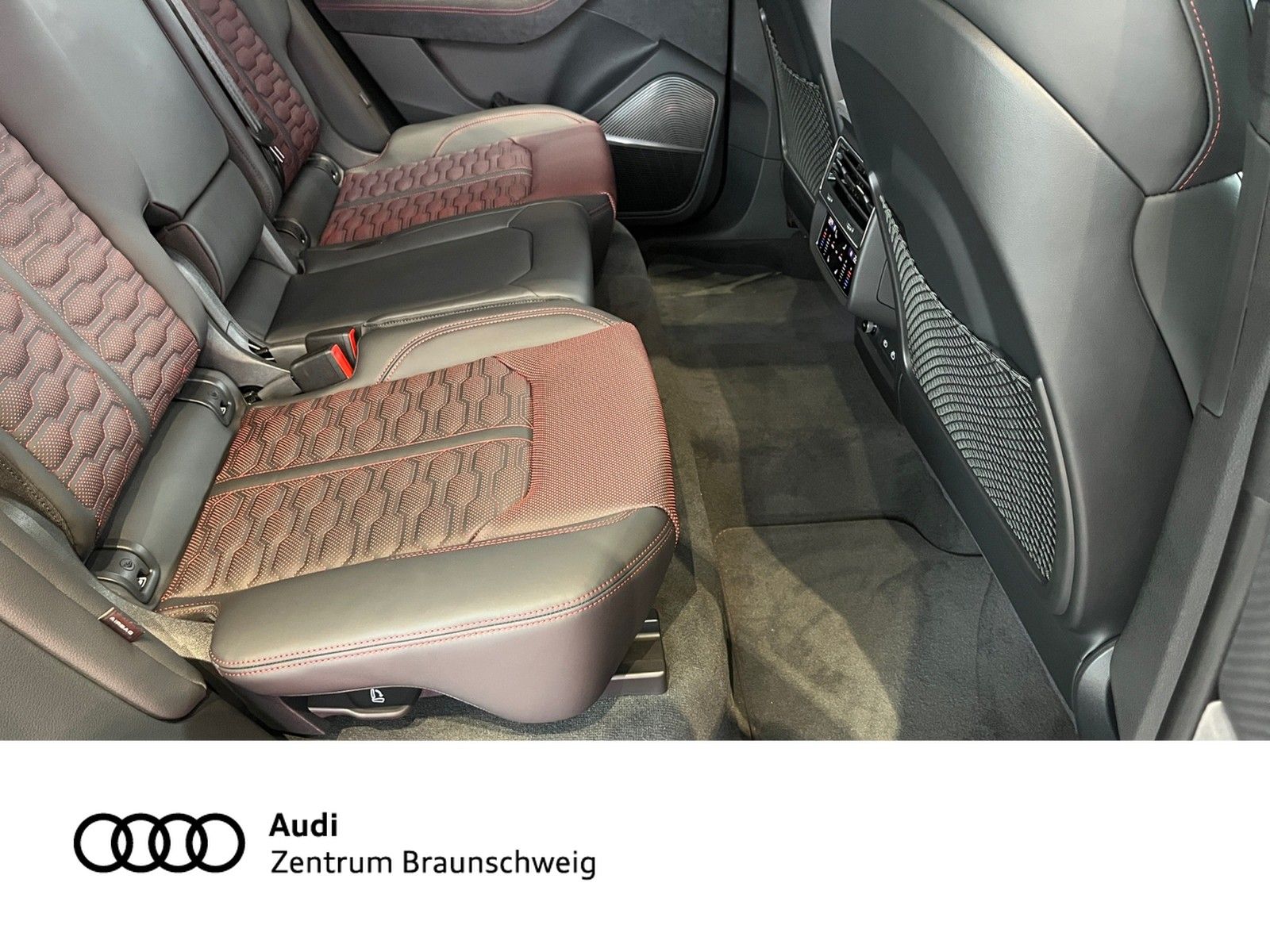 Audi RSQ8 - Bild 14