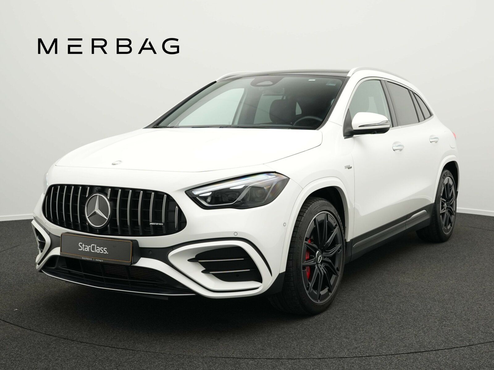 MERCEDES-BENZ GLA 45 AMG S 4MATIC Pano+Kamera+360°+Burm+Memo