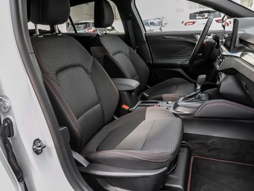 Ford Focus Turnier 1.0 ST-Line X Assistenz-Paket B&O