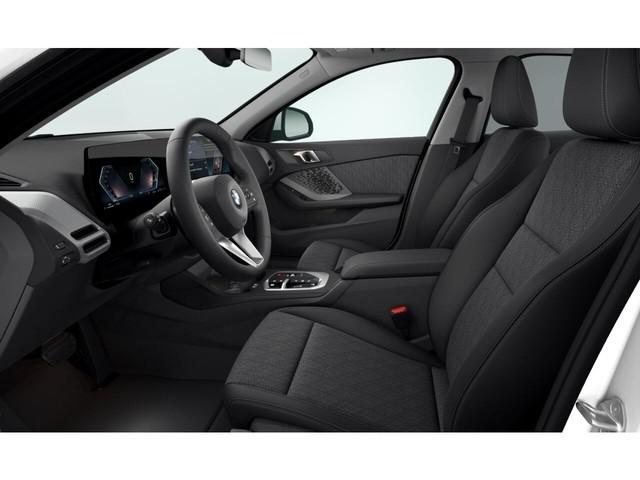 BMW 120d Steptronic M Sport Exterieur AHK Driving As