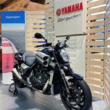 Yamaha V-MAX 1700 VMX* AKRAPOVIC* X-Pipe* Top-Zustand - YAMAHA V MAX