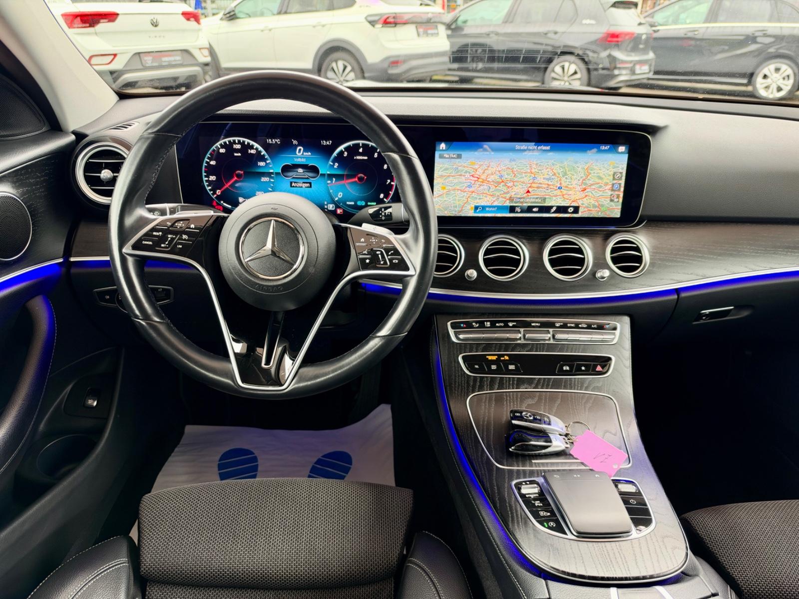 Mercedes-Benz E-Class E Limousine Navi LED Widescreen, миниатюра 11