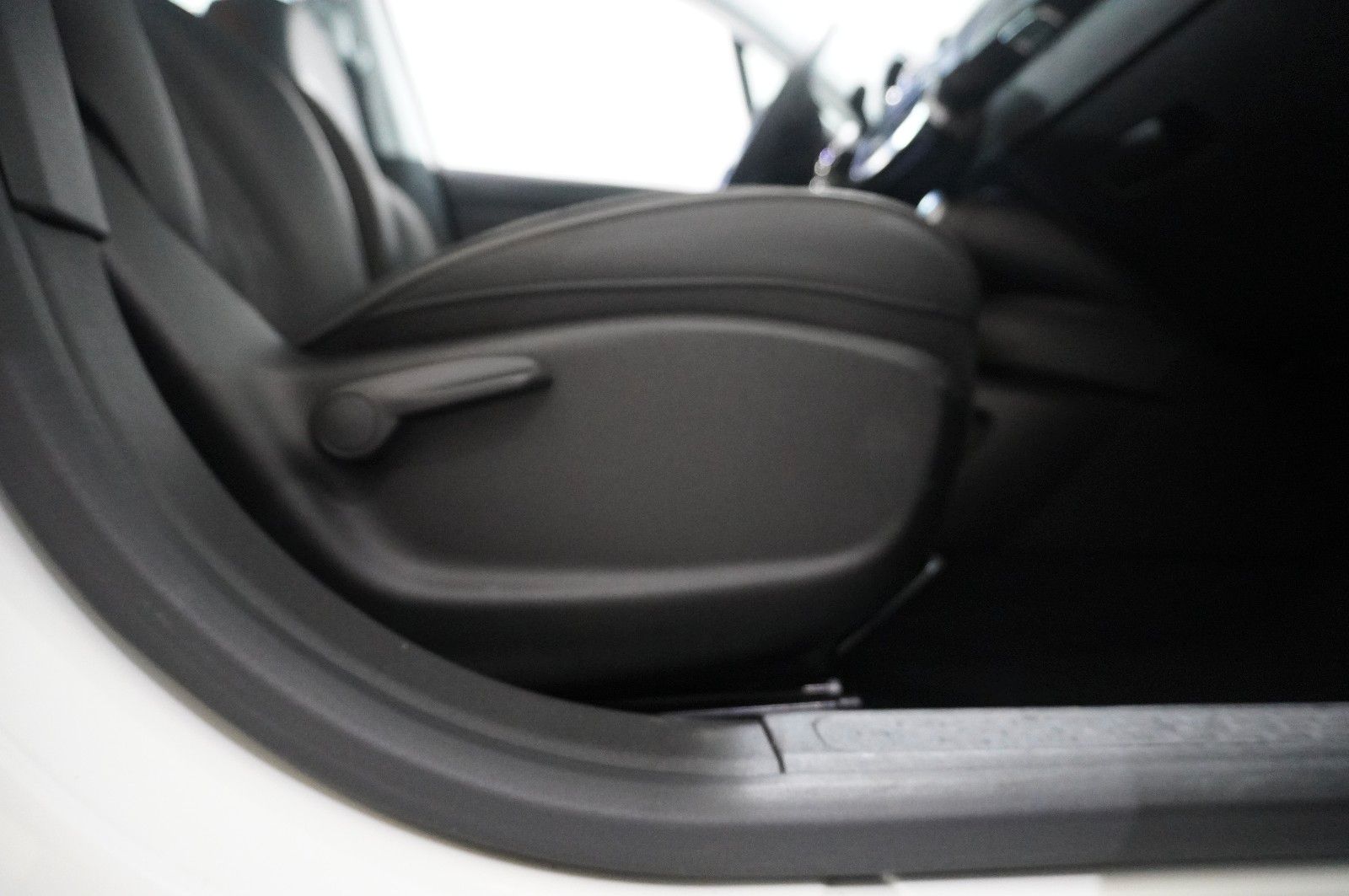 Fahrzeugabbildung Fiat 500X 1.3T CROSS DCT NAVI/LED/PDC/SPORT/TEMP/DAB+