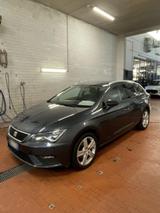 Seat SEAT Leon 1.6 TDI 115 CV DSG ST Business - Seat Leon mit Halbautomatikschaltung