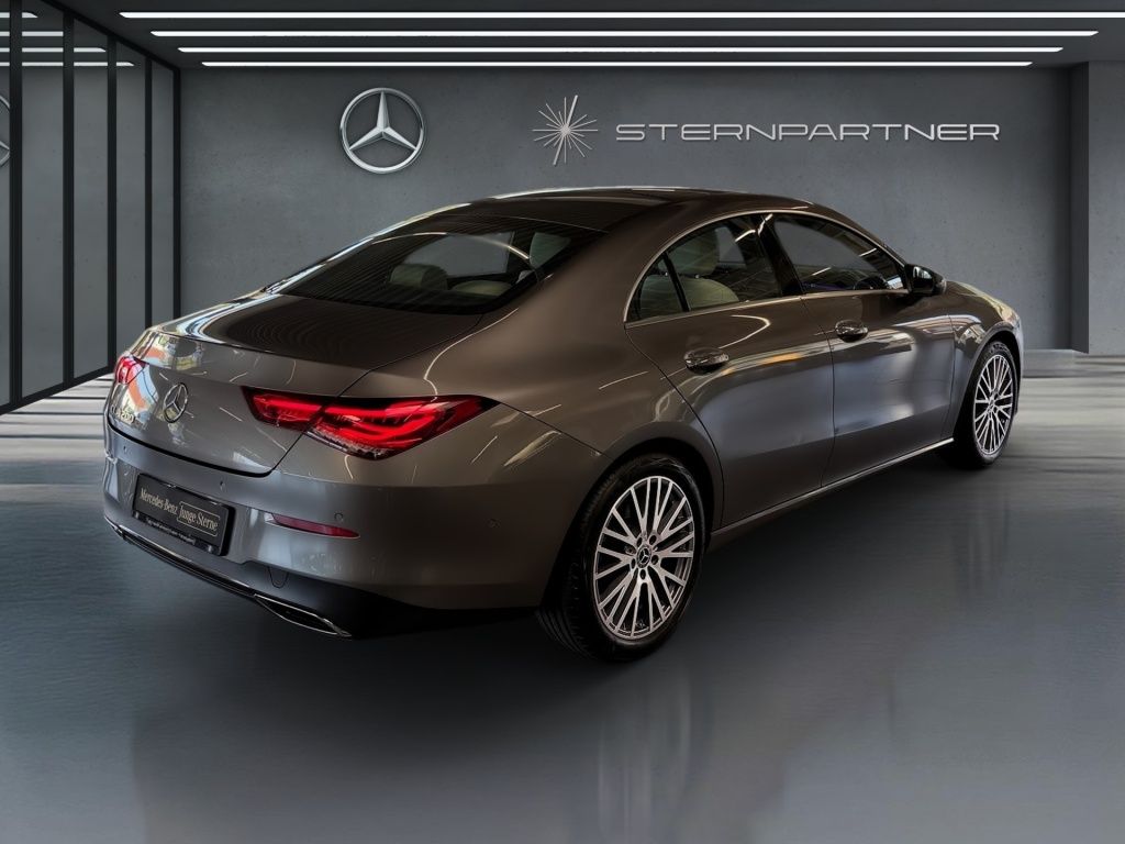 Mercedes-Benz CLA 200 Coupé PROGRESSIVE KAM LED AMBI PANO-DACH foto 4