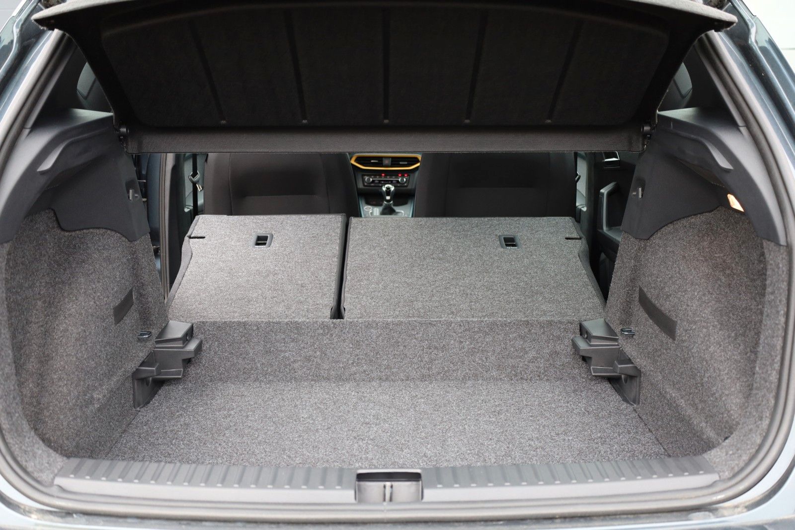 Fahrzeugabbildung SEAT Arona 1.0  Xperience *SHZ *Full-Link *LED