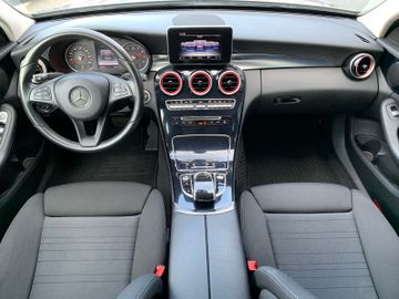 Bild 11 Mercedes-Benz C 200 CGI Automatik Navi PDC SHZ