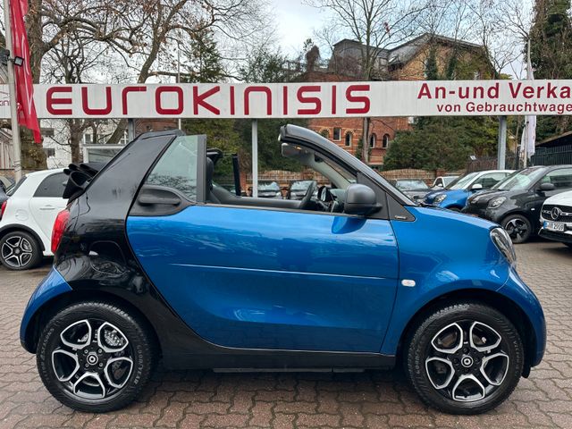 Smart fortwo cabrio 66kW DCT passion*NAVI*SHZ*RF-KAM*