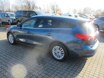 Ford Focus Turnier Titanium BLIS + Winterp.+ Kamera