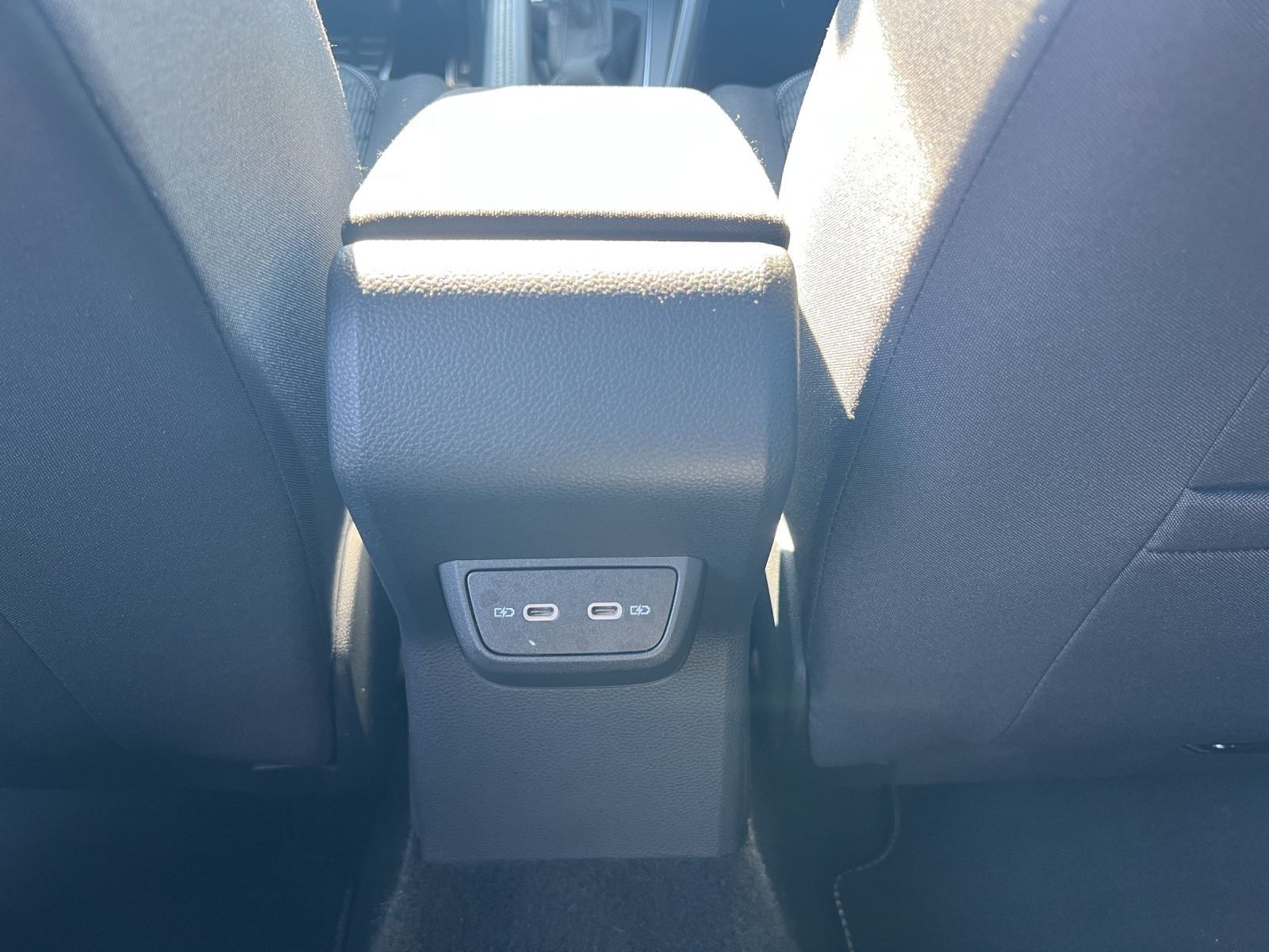 Taigo R-Line 1.5 TSI DSG Navi*Pano*CarPlay