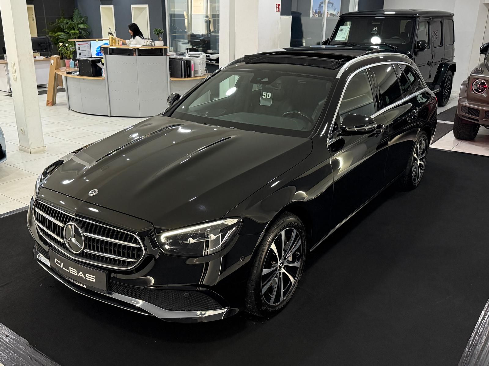 Mercedes-Benz E 300 de T 9G AVANTGARDE*PANO*AHK*LED*MEMORY*