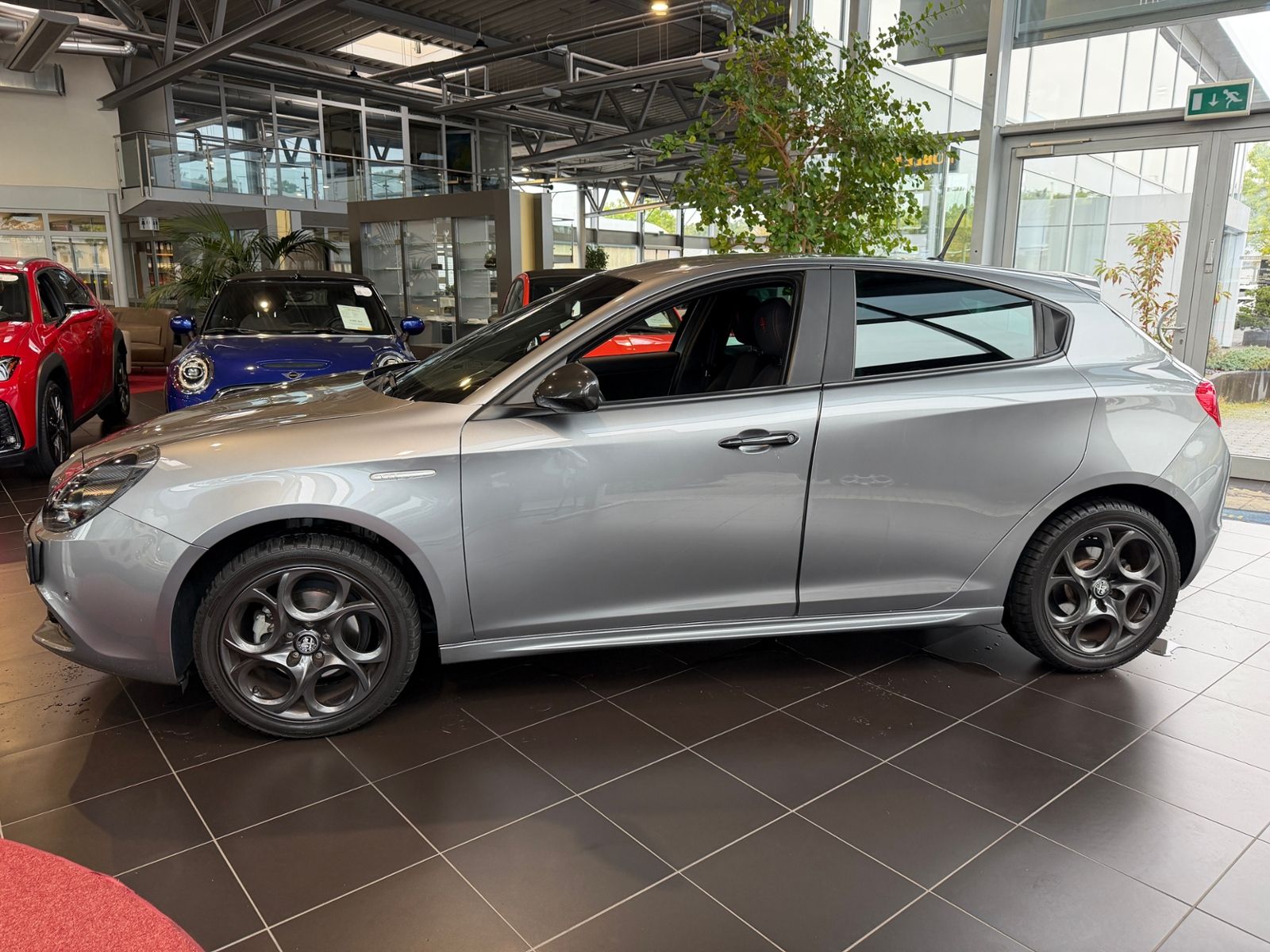 Fahrzeugabbildung Alfa Romeo Giulietta Sport SitzHz PDC NAVI