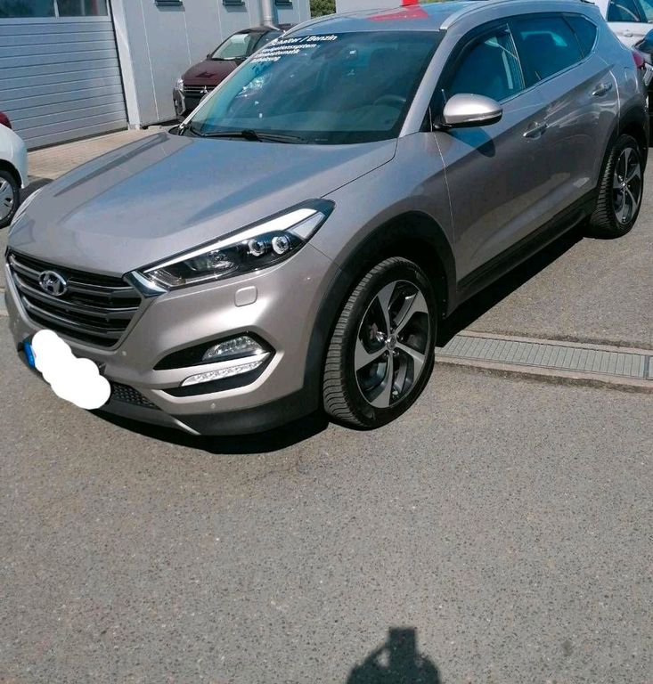 Image of Hyundai TUCSON