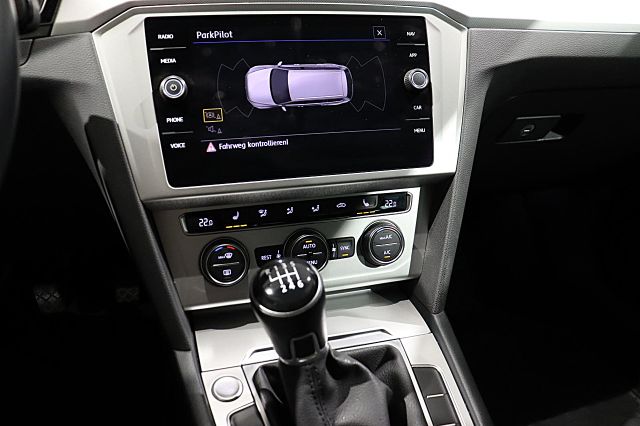 Passat Variant Comfortline 1.4 Navi ACC AHK SHZ