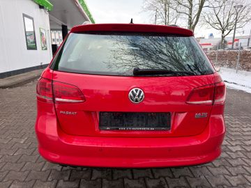 Volkswagen Passat Variant - 4