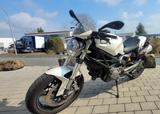 Ducati Monster 696 - DUCATI MONSTER 696