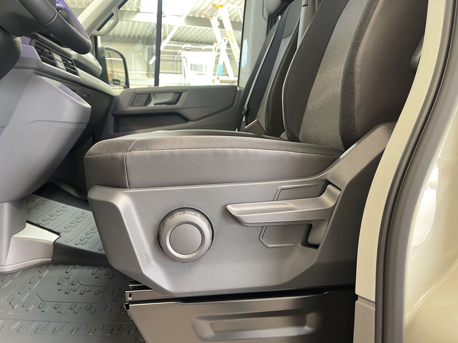 Volkswagen Crafter - Bild 10