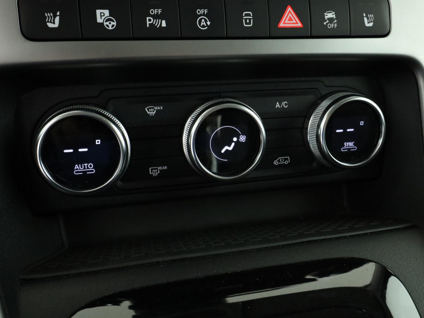 Mercedes-Benz T-Klasse T 180 d PROGRESSIVE Standard AUT Fernlichtass., миниатюра 14