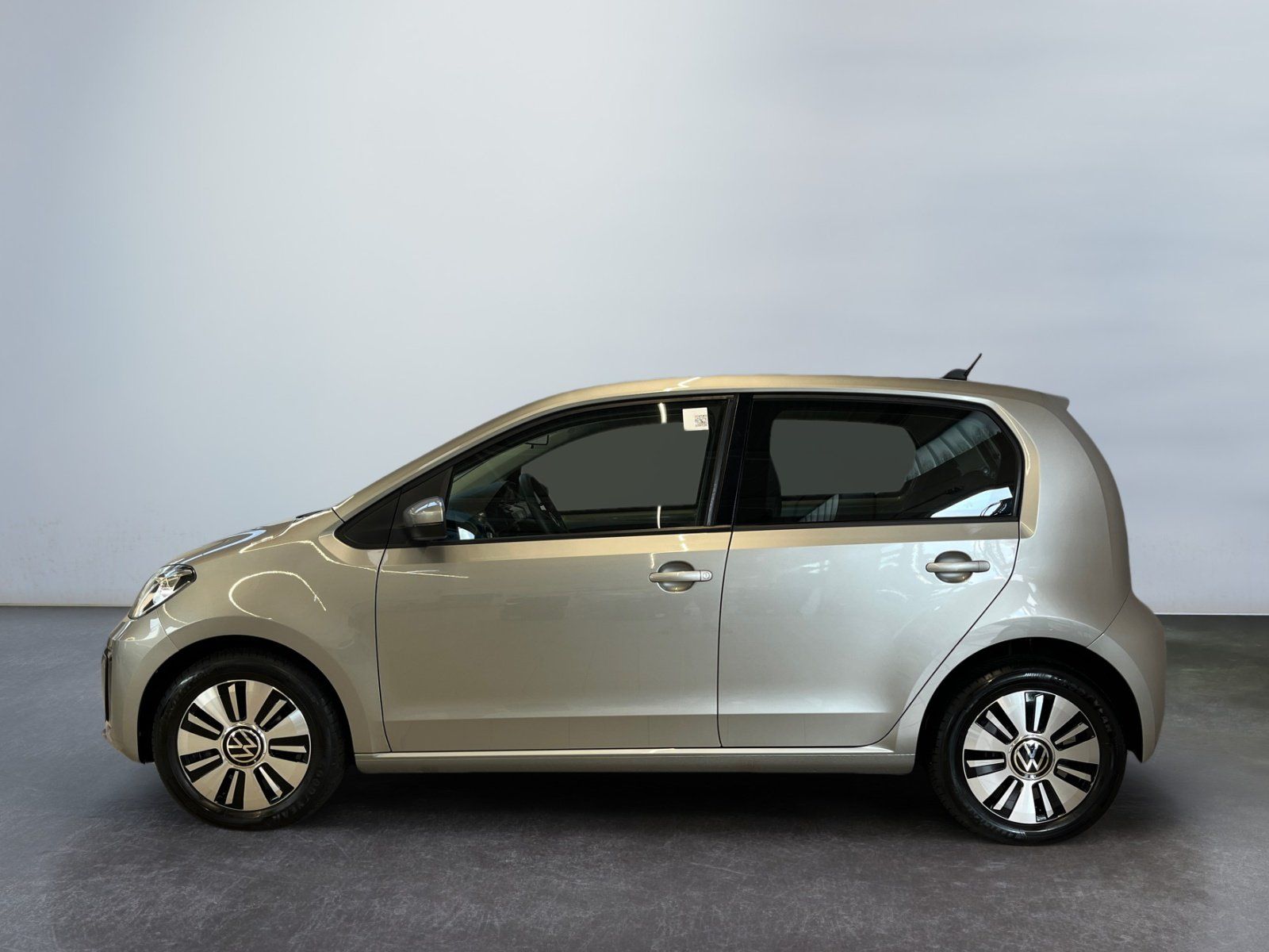 Volkswagen e-up! move up! 36kWh KlimaA Sitzheizung Bluetoot imagem 3