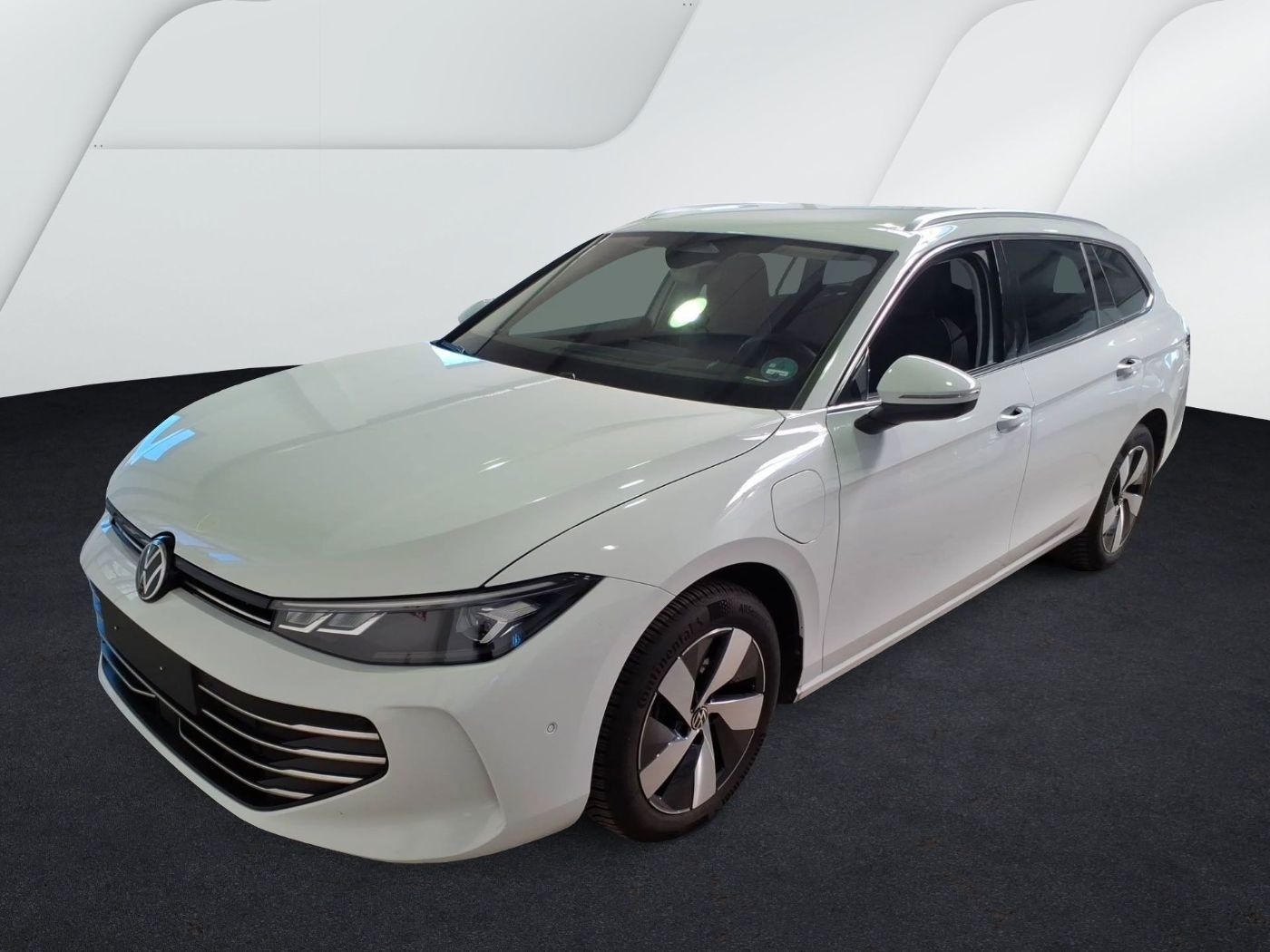 Volkswagen Passat Variant 1.5 eHybrid DSG Business LED NAVI imagem 2