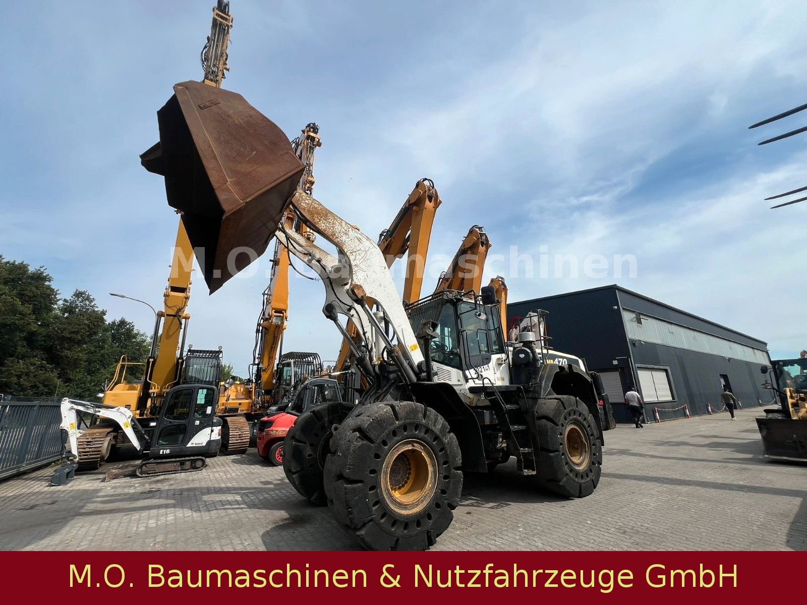 Fahrzeugabbildung Komatsu WA 470-8 / ZSA / Waage / AC/