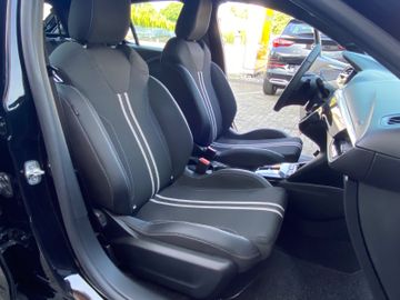 Bild 21 Opel CORSA GS LINE 100 PS AUTOMATIK PDC V+H KAMERA