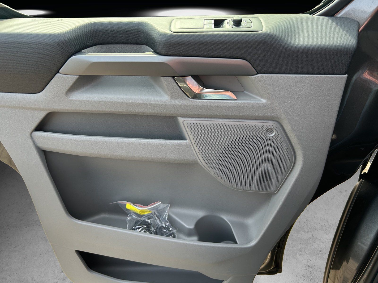 Fahrzeugabbildung Ford Tourneo Custom Titanium 320 L2 EcoBlue Automatik