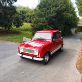 Renault R4 - Renault R 4 mit Benzin-Antrieb: Kleinwagen