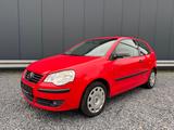 Volkswagen Polo 1,4 Tour TÜV  /KLIMA/TEMPOMAT/PDC/ - Volkswagen Polo: Tour