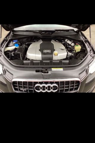 AUDI Audi Q7 Automatik 3.0 TDI