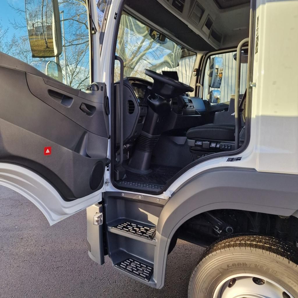 Fahrzeugabbildung Mercedes-Benz Atego 1224 L Spier Koffer AUT AHK Kam. Luft LED