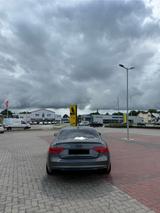 Audi A5 2.0 TFSI Coupé Quattro S-Line - Audi A5 mit Benzin-Antrieb: Sportwagen, 2.0