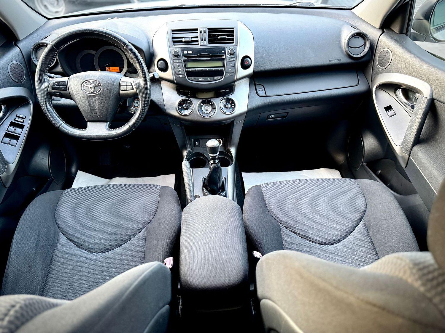 Toyota RAV 4 Life 'Klima'AHK-2.000KG'