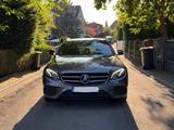 Mercedes-Benz E 300 de T. Junge Sterne GARANTIE - Mercedes-Benz: Sterne Junge