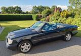 Mercedes-Benz W124 Cabrio E200 - Mercedes-Benz 200: W124 200e