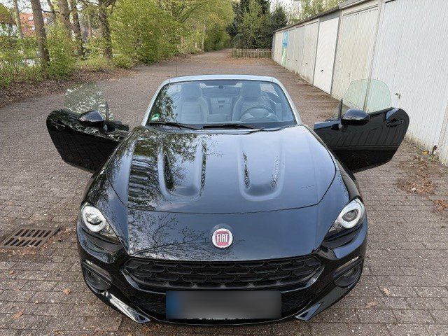 Image of Fiat 124 Spider
