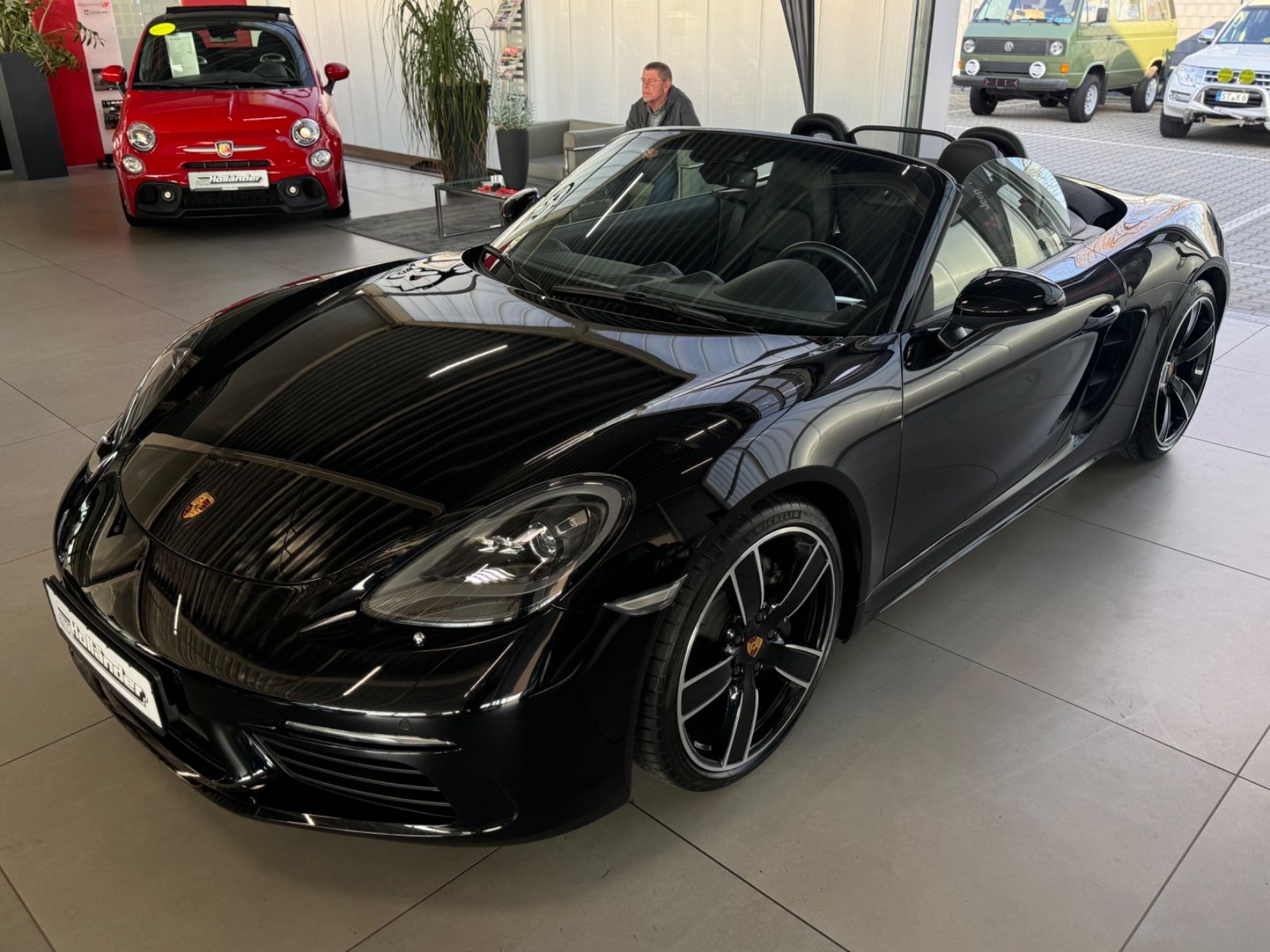 Fahrzeugabbildung Porsche 718 Boxster 2.0 "Bi-Xenon PASM Sport-Auspuff"