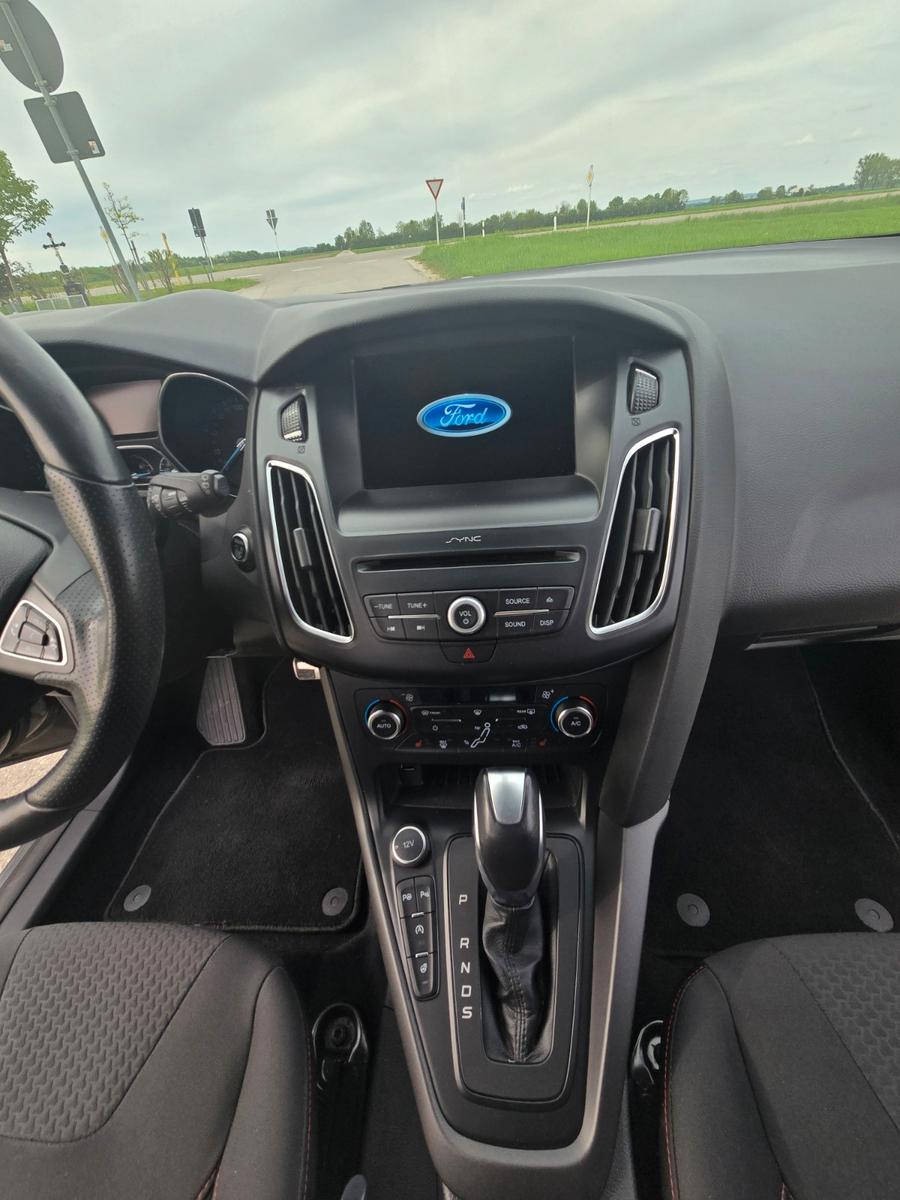 Ford Focus 1,5 EcoBoost 134kW ST-Line Turnier Aut...