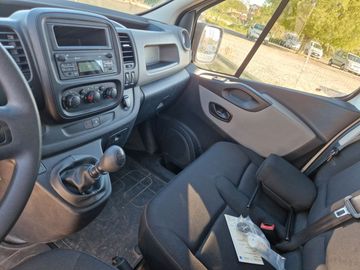 Renault Trafic - 8