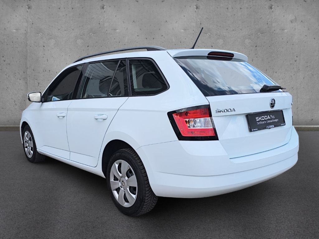 Fahrzeugabbildung SKODA Fabia Combi 1.0 MPI Cool Plus DABSoundpaket Klim