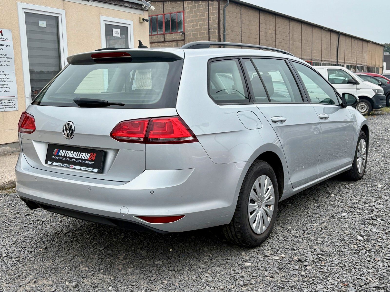 Fahrzeugabbildung Volkswagen Golf VII 1.2 TSI Trendline Navi SPORTSITZE Klima