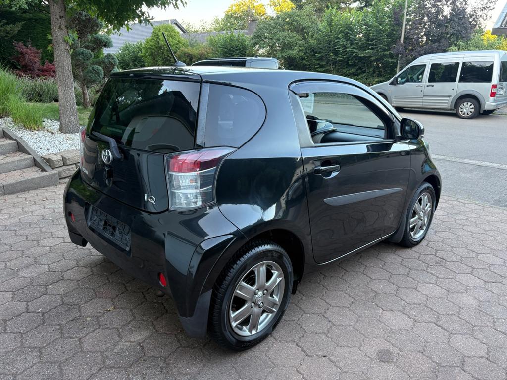 Toyota IQ