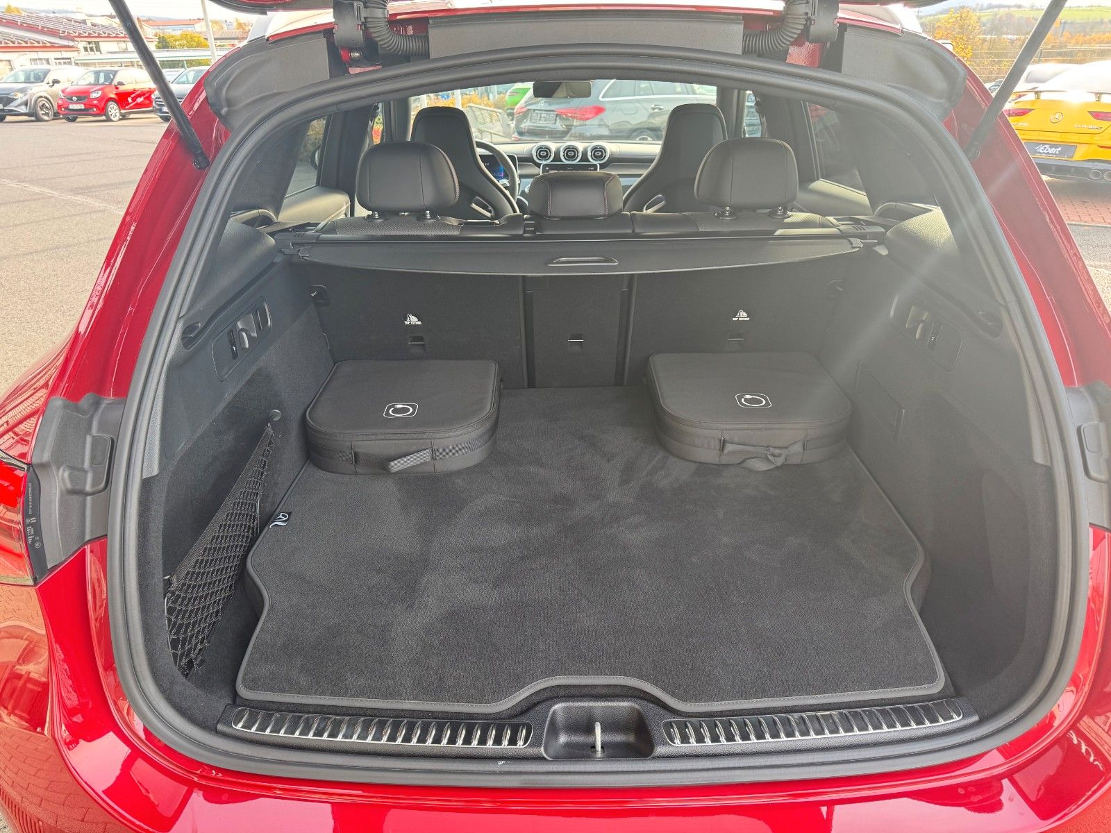 Fahrzeugabbildung Mercedes-Benz GLC 63 AMG E Carbon+Burm3D+DriversP+Memory