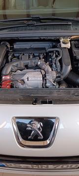 Peugeot 308 CC Active 155 THP Automatik Active - gebrauchte Peugeot 308 aus dem Jahr 2012