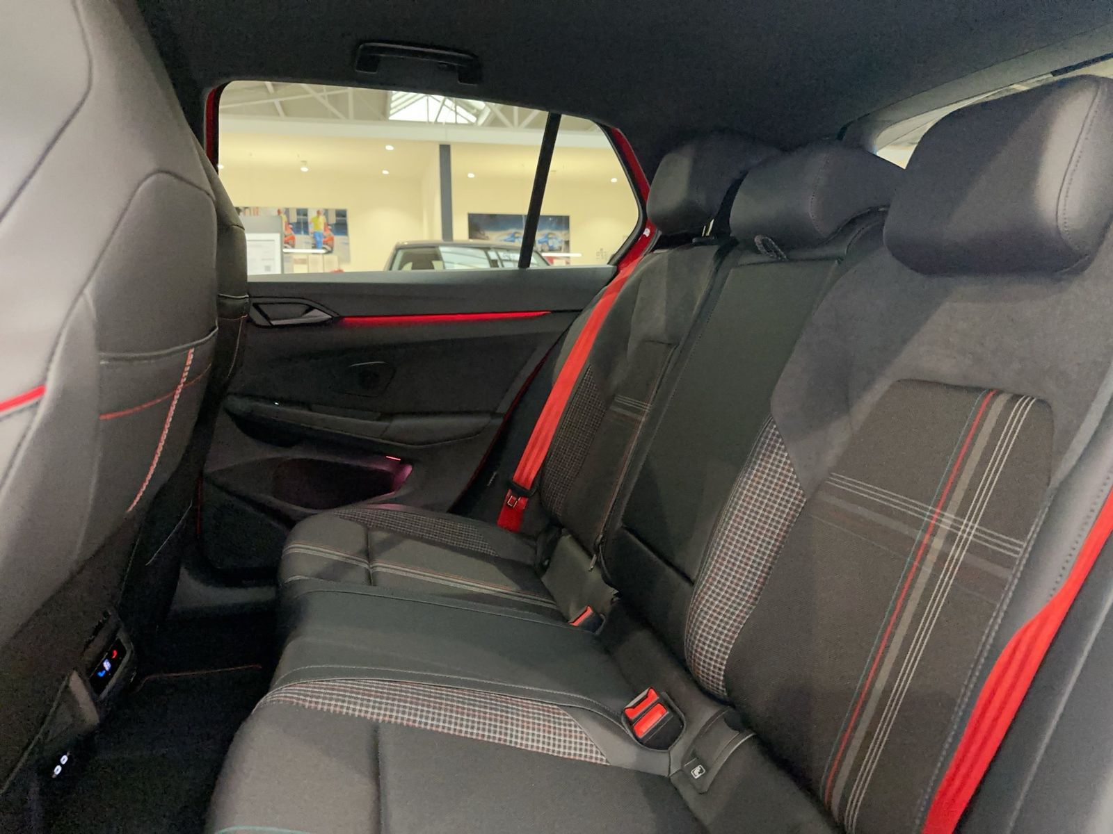 Volkswagen Golf - Bild 14